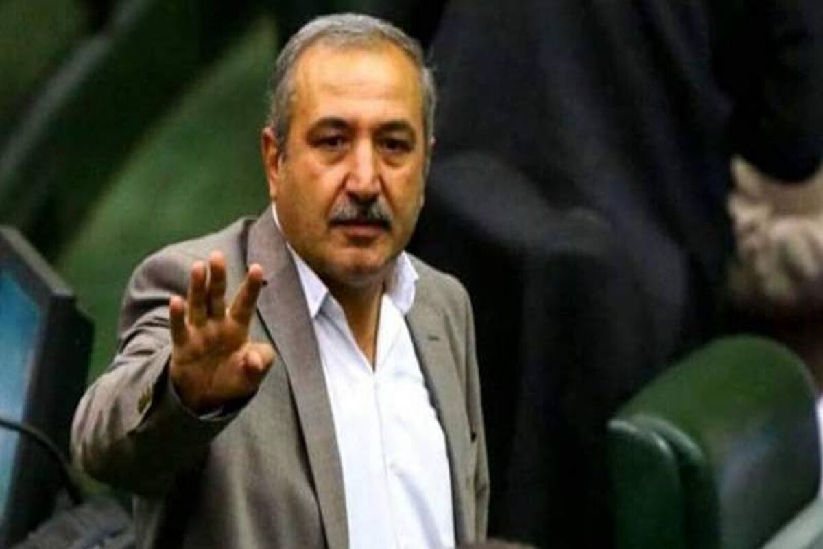 نماینده مجلس: همه تیم اقتصادی دولت باید تغییر کنند