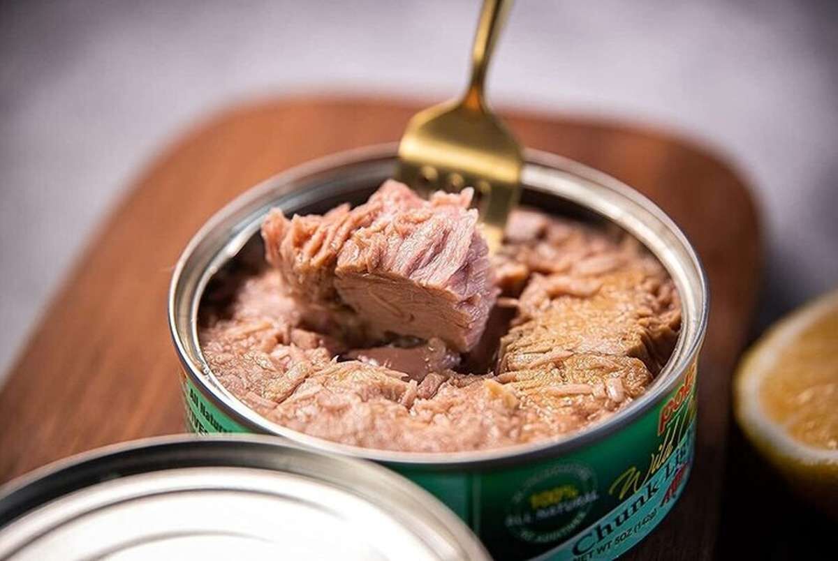 تن ماهی بخاطر ماه رمضان ارزان می‌شود