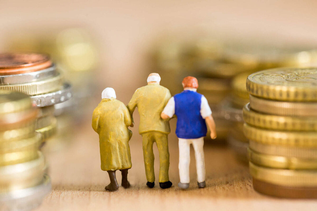 مبلغ وام بازنشستگان افزایش یافت / واریز مابه‌التفاوت افزایش حقوق فروردین ماه