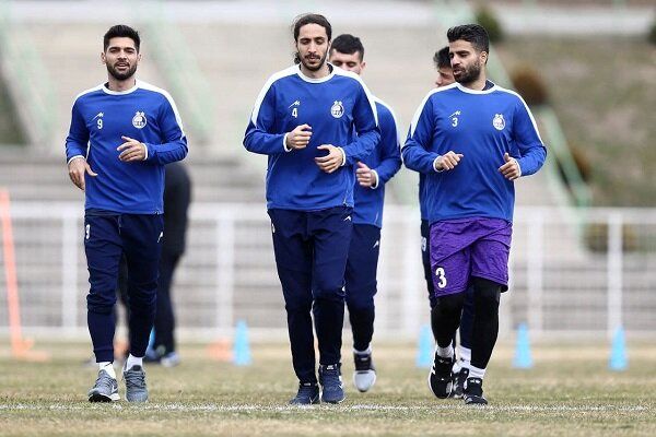 پیام فرهاد مجیدی به یزدانی و مرادمند: بخاطر شما قهرمان می‌شویم