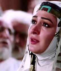 همسر یوزارسیف بعد از سالها با استایل مد امروزی/ عکس