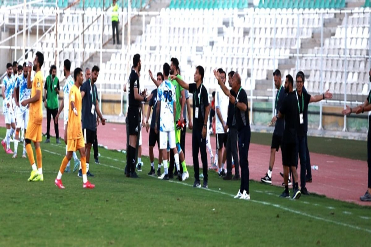 تمام مشکلات زیر سر این تازه وارد است!