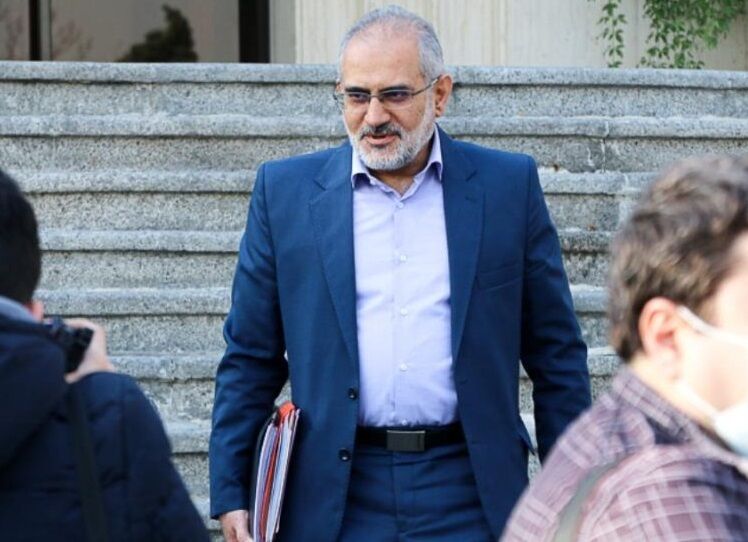 معاون سابق پارلمانی رئیسی: برخی از نمایندگان حضور چندانی در مباحث، طرح ها و لوایح ندارند / بسیاری از لوایح و طرح ها به دلیل نا آشنایی با قانون اساسی معطل می ماند / ایرادات متعدد شورای نگهبان به مصوبات زیبنده و سزاوار مجلس نیست
