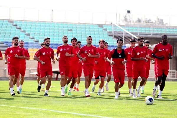 نبرد تن به تن برای حفظ جایگاه؛ رسانه اماراتی: پرسپولیس برای صعود باید از الهلال امتیاز بگیرد

