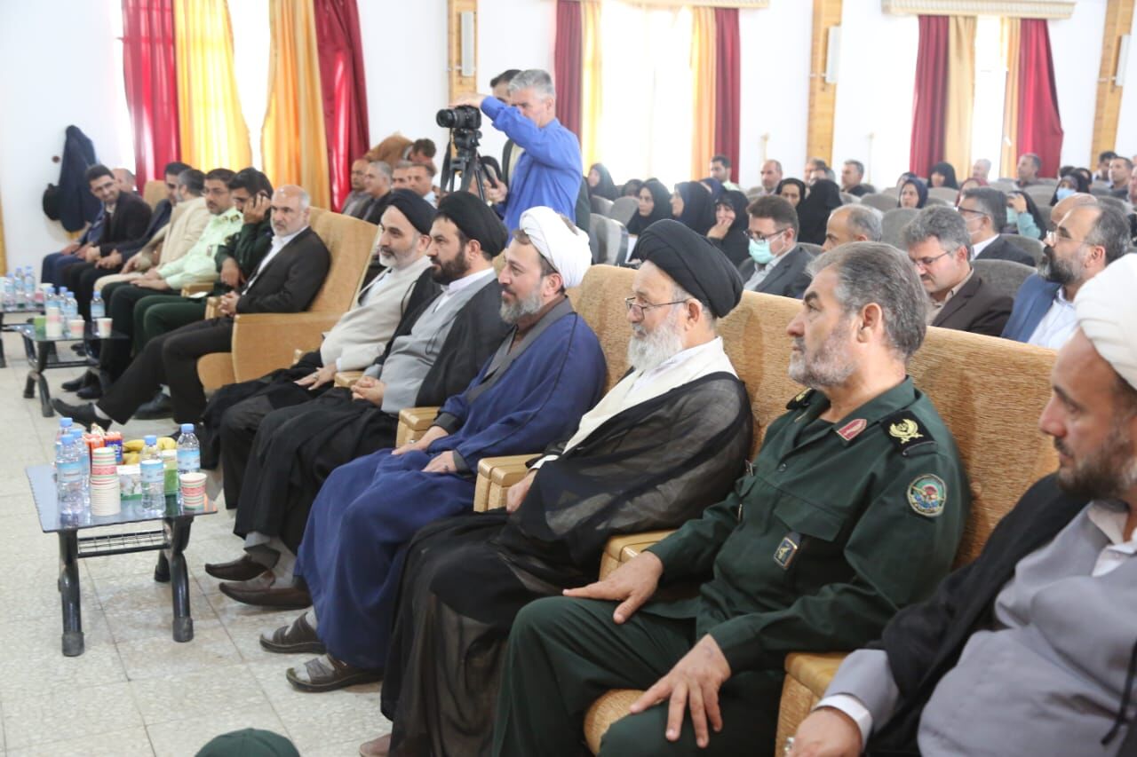 آیت الله العظمی میرزا محمد طاهر فقیه نصیری تنکابنی از علمای مبارز دوران ستمشاهی بود / مردم صبور باشند مشکلات حل می شود