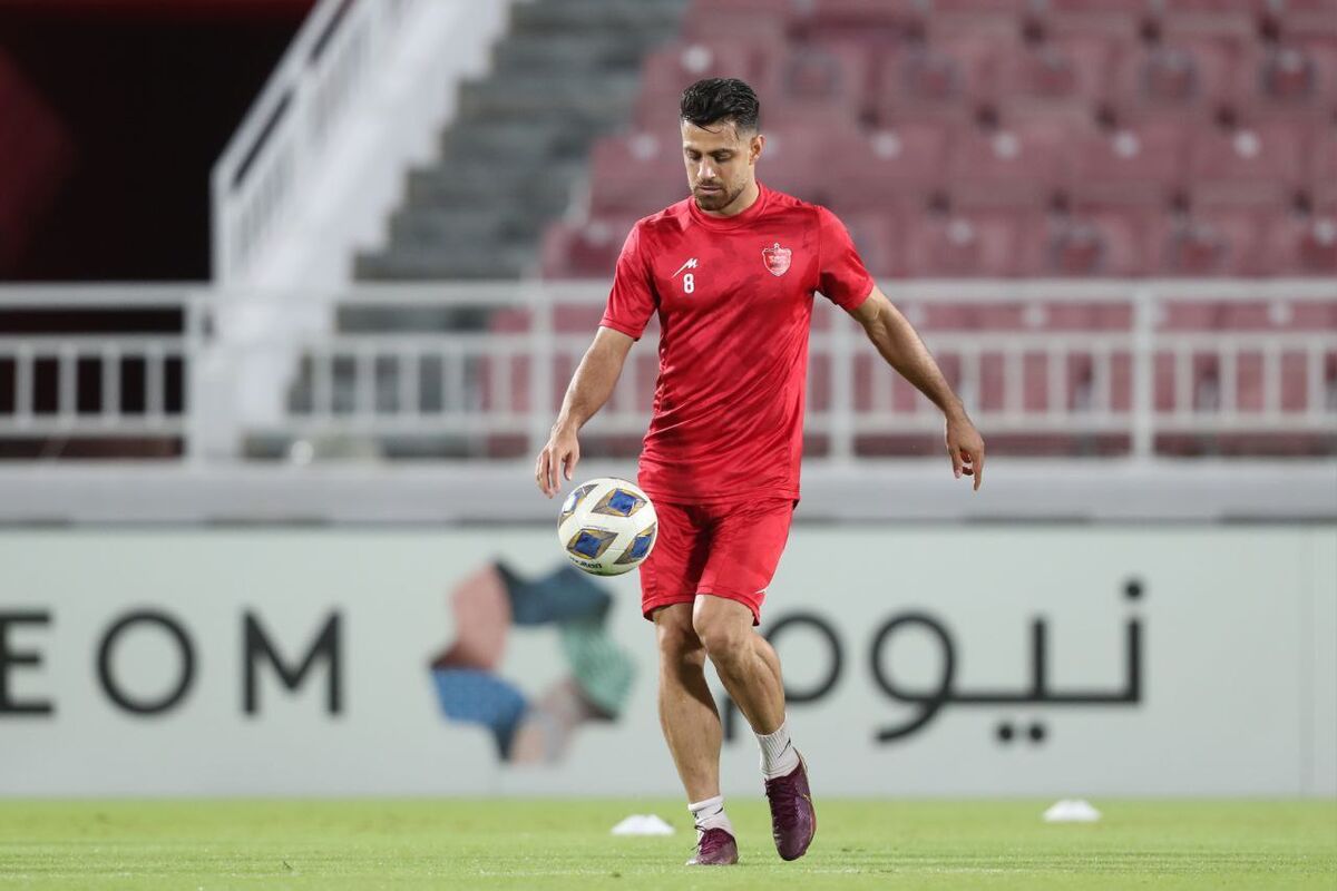پورعلی گنجی در پایان فصل از پرسپولیس می رود؟ 