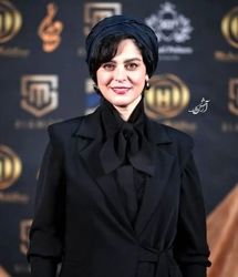 غزل شاکری با چهره جذاب نچرال در یک جشن/ عکس