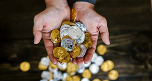 صرافی‌ها به حالت نیمه‌تعطیل درآمدند