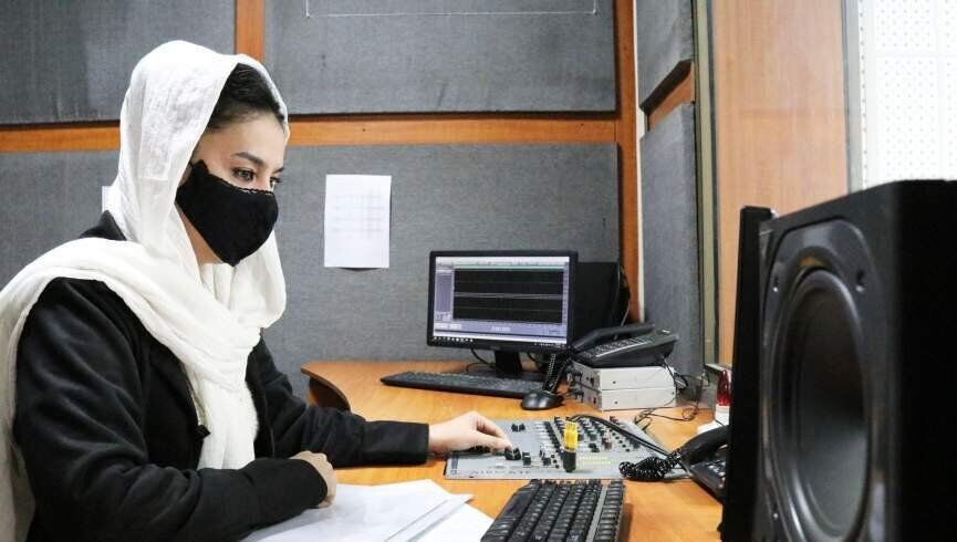 این نوع تماس تلفنی برای دختران ممنوع اعلام شد!
