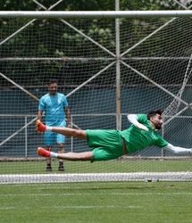 چه کسی مقصد نهایی بیرانوند را لو داد؟