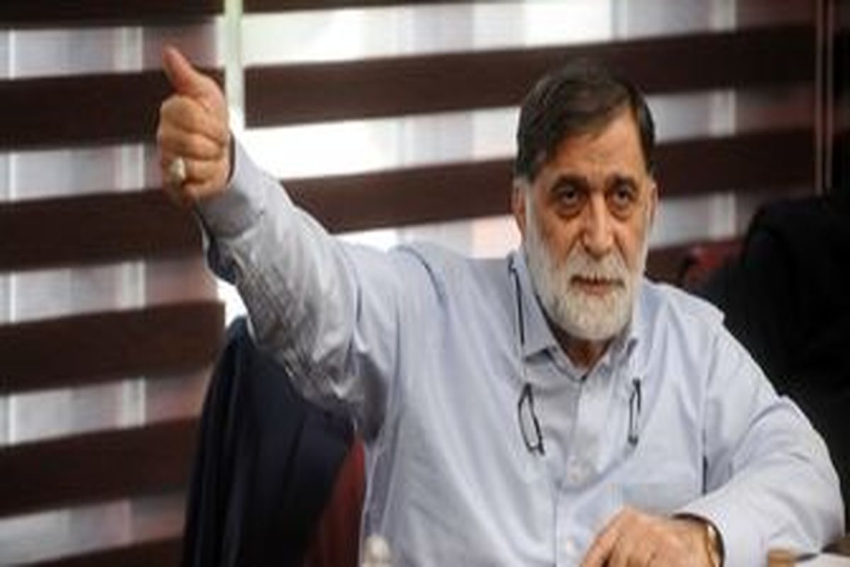 آجورلو ورق را برمی گرداند ؛ منتظر انفجار بمبهای استقلال باشید
