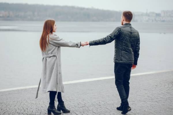 چرا زنان خوب عاشق مردان بد می‌شوند؟ 