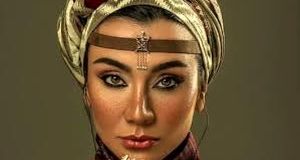 فتوشات‌های جدید خاطره حاتمی با لباس‌هایی خاص