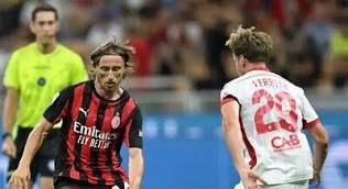 لاندوچی: مودریچ یک سانتی‌متر هم عقب‌نشینی نکرد