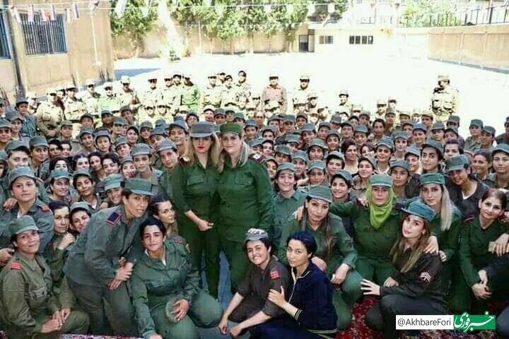 تصاویری جدید از زنان سوری در لباس نظامی 