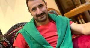 سلفی آسانسوری ایمان صفا با استایل تابستانی و کتانی چند میلیونی