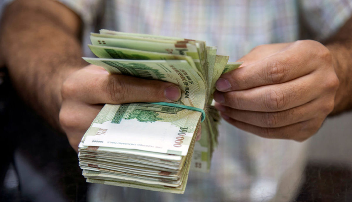 پیشنهاد جدید دولت درباره افزایش حقوق‌ کارمندان و بازنشستگان