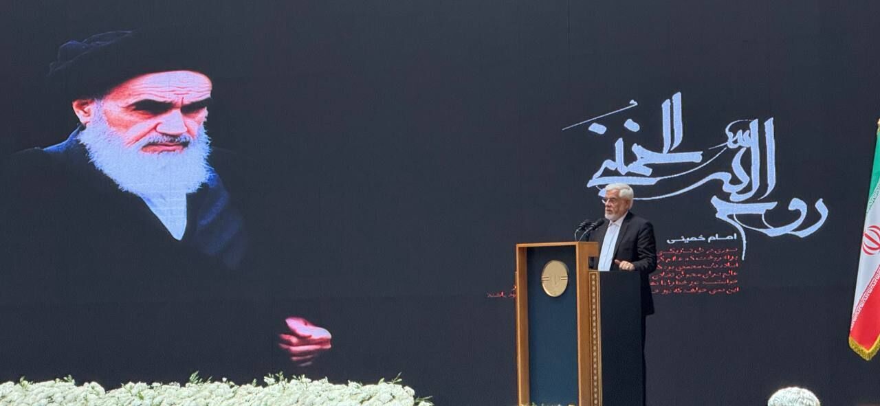 عارف:برای انجام وظیفه بهتر باید از گذشته درس بگیریم