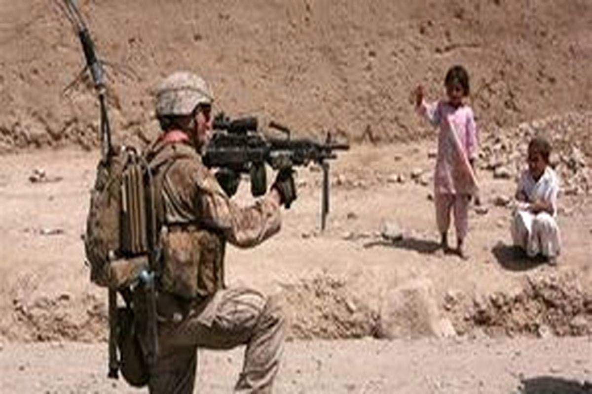 به چه علتی آمریکا از خاورمیانه دل نمی کند؟!