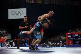 ساعت کشتی امروز شنبه 22 شهریور کامران قاسم پور، امیرمحمد یزدانی و امیرحسین زارع