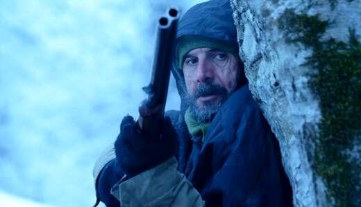 «برف آخر»؛ دامپزشکی که شب‌ها گرگ شکار می‌کند!