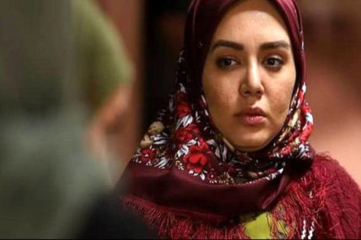 عکس زیبای شیرین سریال «نون خ» در دریا
