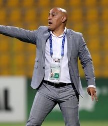 خشم منصوریان از فحاشی به اسطوره پرسپولیس