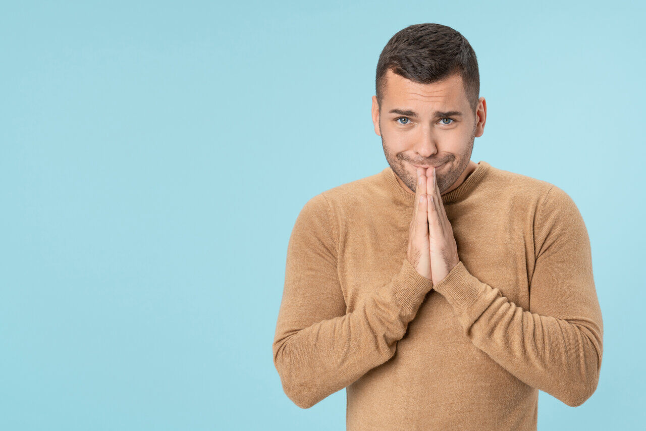 عذرخواهی کردن بیش از حد ممنوع!