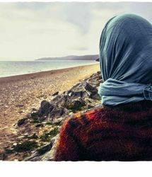 فرار دختر 17 ساله از چنگ همسایه شیطان‌صفت