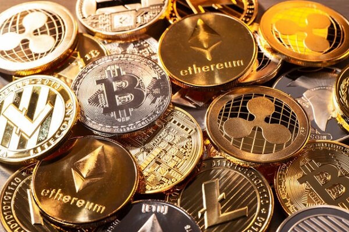 سقوط بیتکوین ادامه دار است؟+ قیمت روز ارزهای دیجیتال