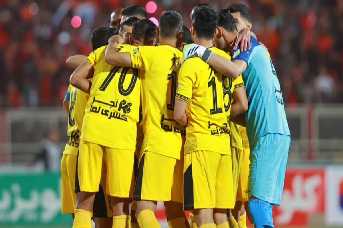 پرسپولیس صدرنشین لیگ برتر شد + جدول