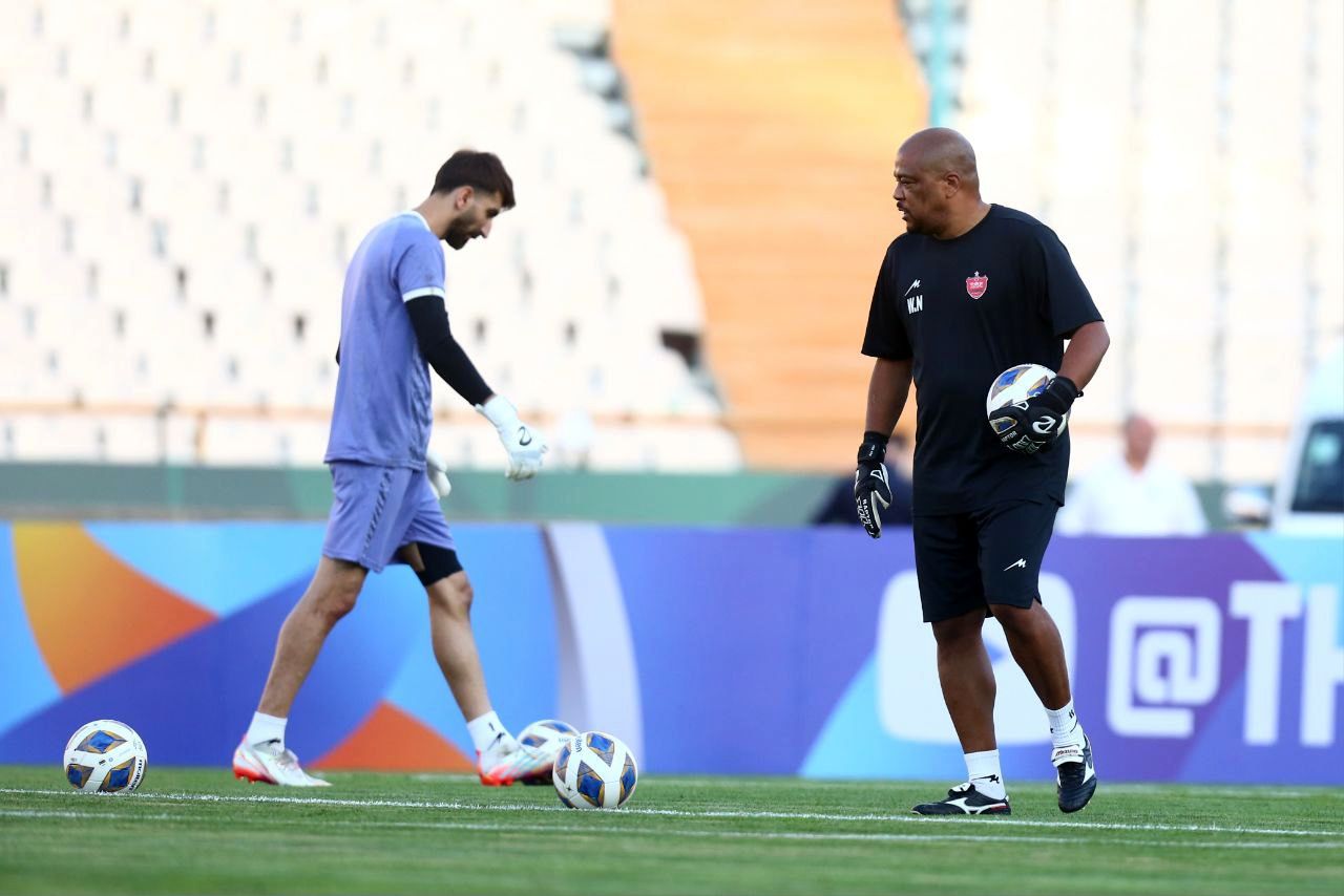 کمک بیرانوند به استقلالی‌ها