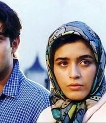 عکس زیرخاکی از پشت‌صحنه «سام و نرگس» در 25 سال پیش