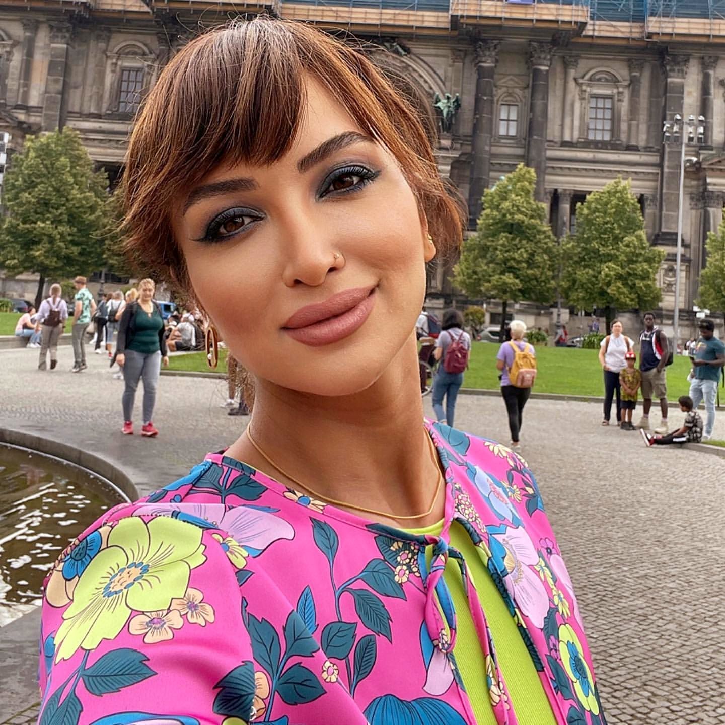 مسابقه خجالت آور روناک یونسی و سحر قریشی در باشگاه مایه آبروریزی شد!/ تصاویر
