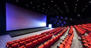 تهیه‌کننده سینما سر صحنه فیلمبرداری بازداشت شد