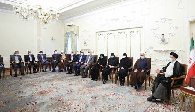دیدار نوروزی رئیس‌جمهور با مقامات کشوری و لشکری