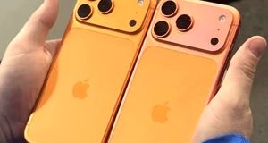 تغییر رنگ آیفون ۱۷ پرو از نارنجی به صورتی