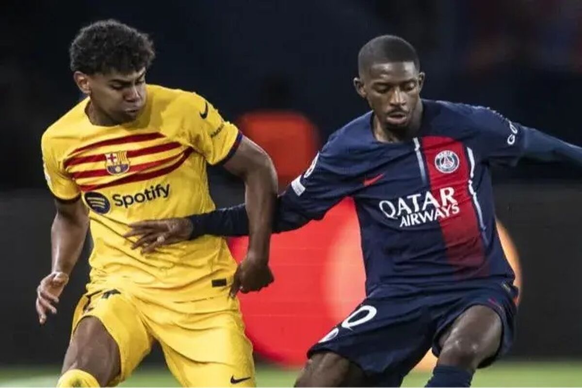 عکس 18+ در رختکن + ببینید