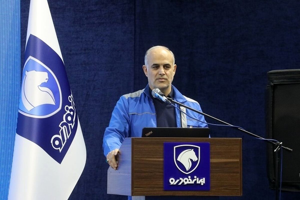 مدیرعامل ایران آبروی شهردار تهران را برد