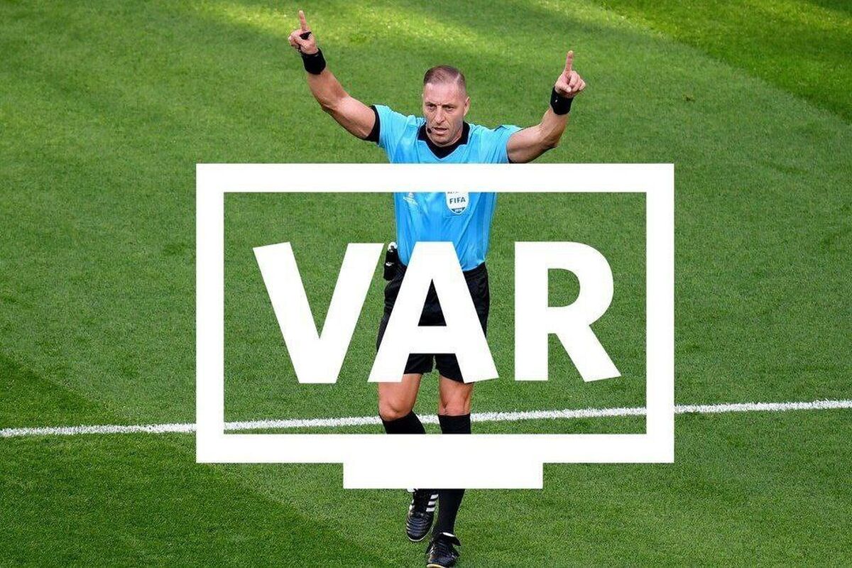 لباس VAR برتن داوران لیگ برتری+عکس