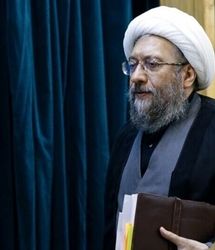 آملی لاریجانی: از نقش‌آفرینی نخبگان و دانشجویان در فرآیندهای مجمع استقبال می‌کنیم