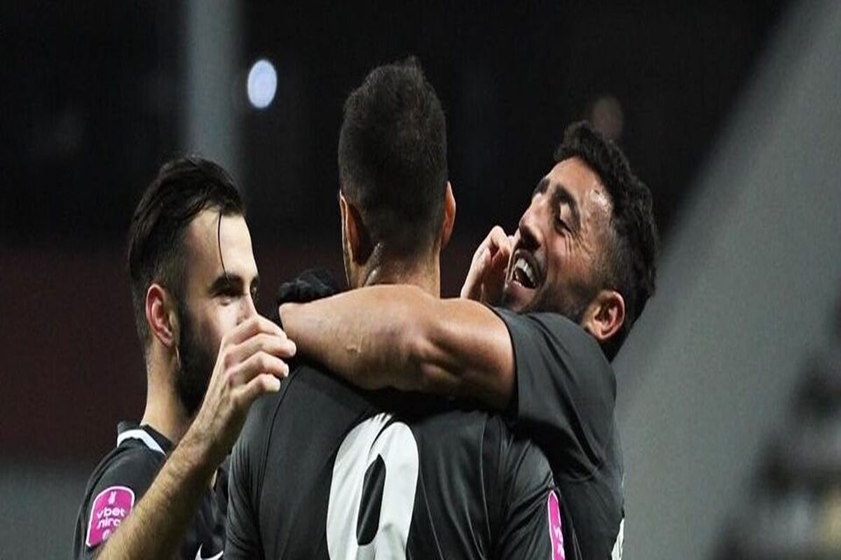 پرسپولیس نه، دوست دارم در استقلال بازی کنم
