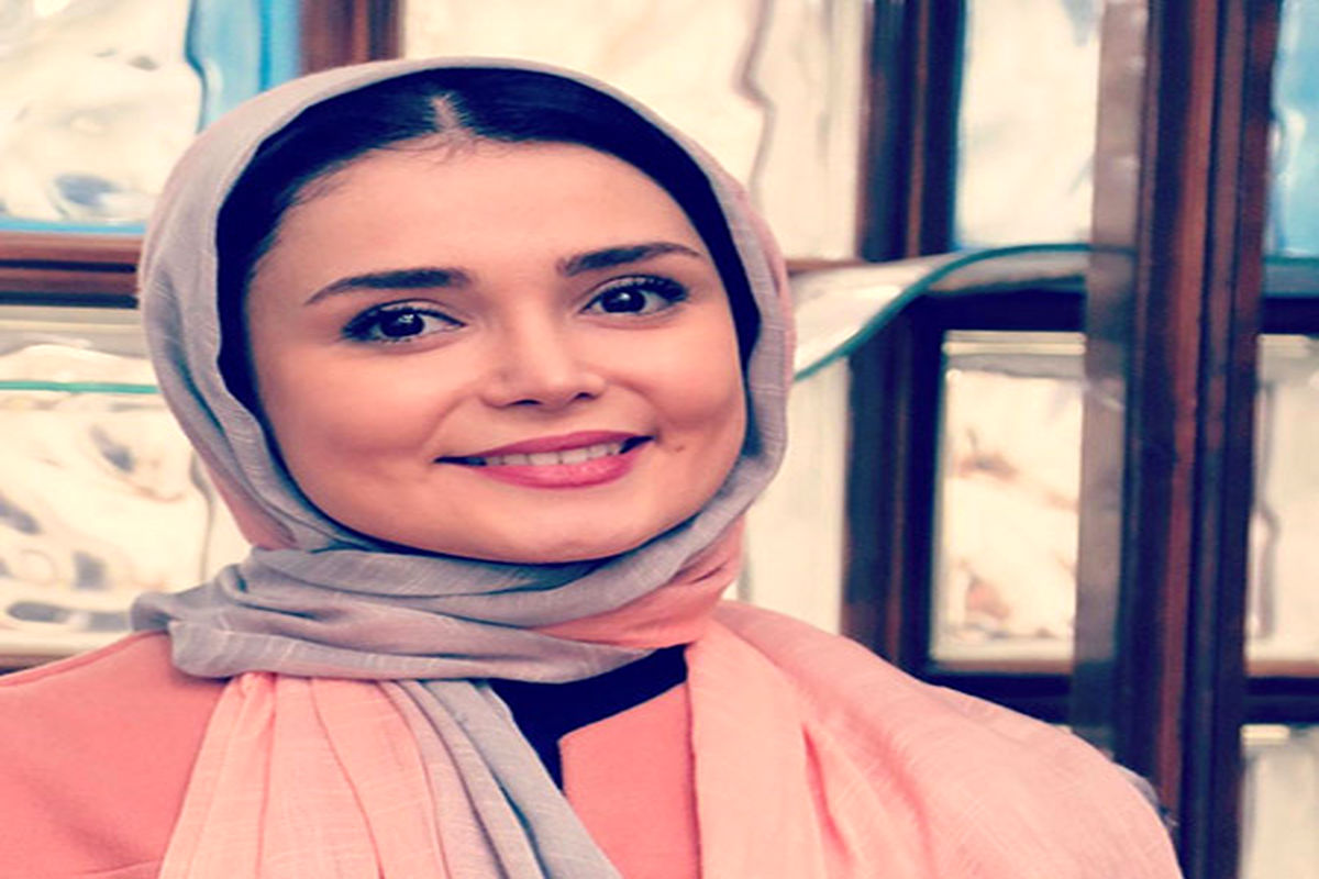 مجری زن تلویزیون: ۴۰ میلیون از صداوسیما طلب دارم که به خاطر خداحافظیم رفت هوا!