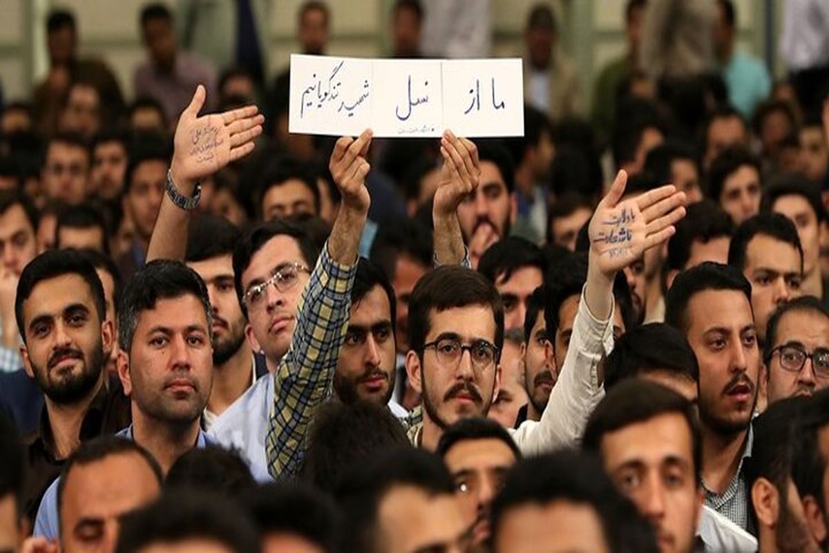 ماجرای همهمه دانشجویان در جلسه با رهبری چه بود؟ | رهبر انقلاب عصبانی شدند؟ 