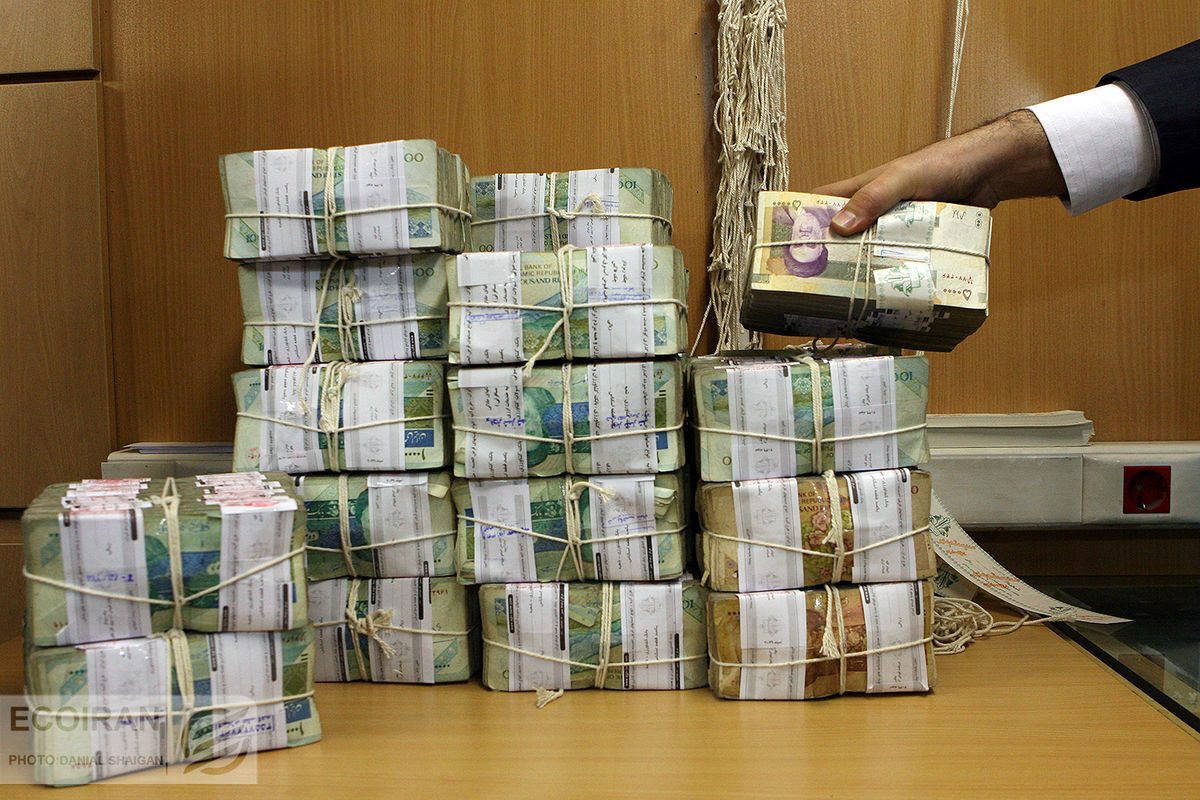 این بانک‌ها بیشترین سود بانکی را می دهند؟/ خروج سپرده های سرمایه گذاری  از این بانک‌ها

