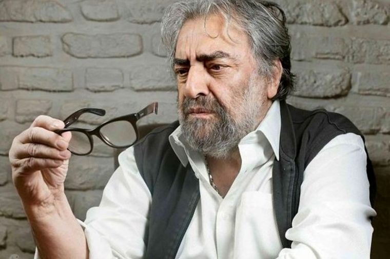 عکسی دیدنی از گیتی پاشایی در کنار مسعود کیمیایی و پسرشان پولاد