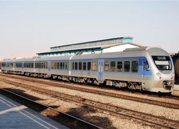 پیش‌فروش بلیت‌ قطارهای مسافری آبان ماه آغاز شد