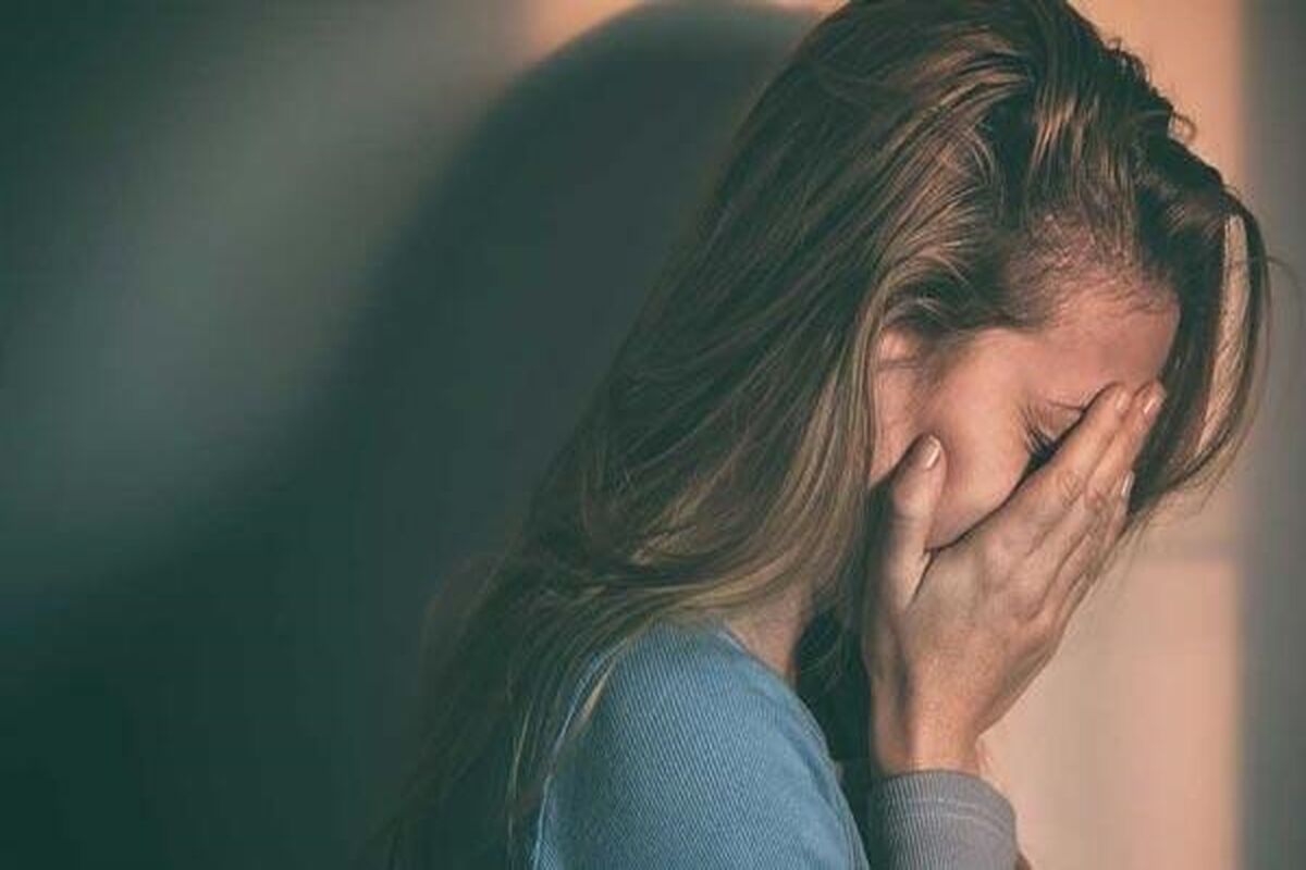 اگر افسردگی دارید، دور این خوراکی ها را خط بکشید