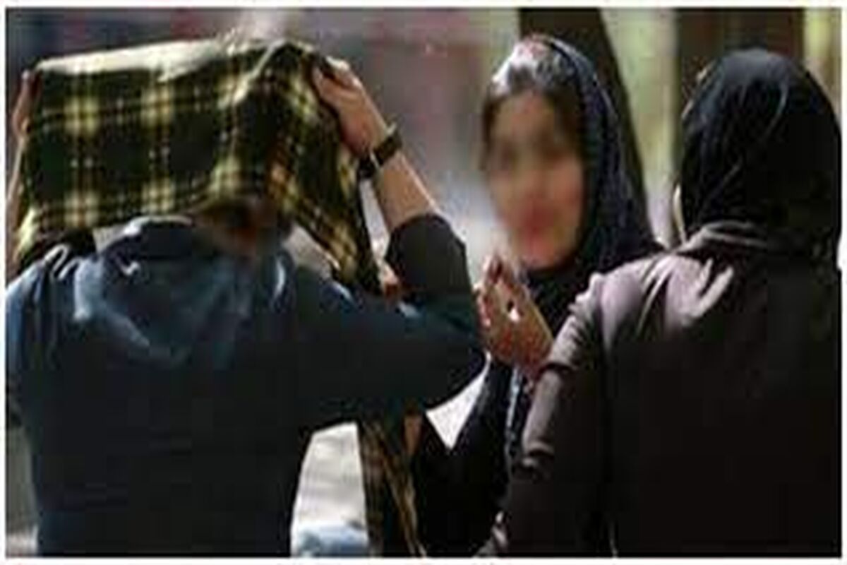 برخورد جنجالی یک مادر شهید با بدحجاب‌ها + فیلم