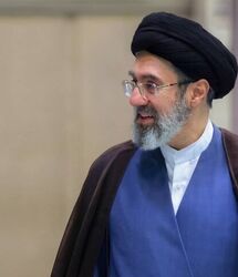 رهبر معظم انقلاب: روزهای سابق که دشمن آرزوی بازگشت به آن دارد، هیچگاه تکرار نمی‌شود